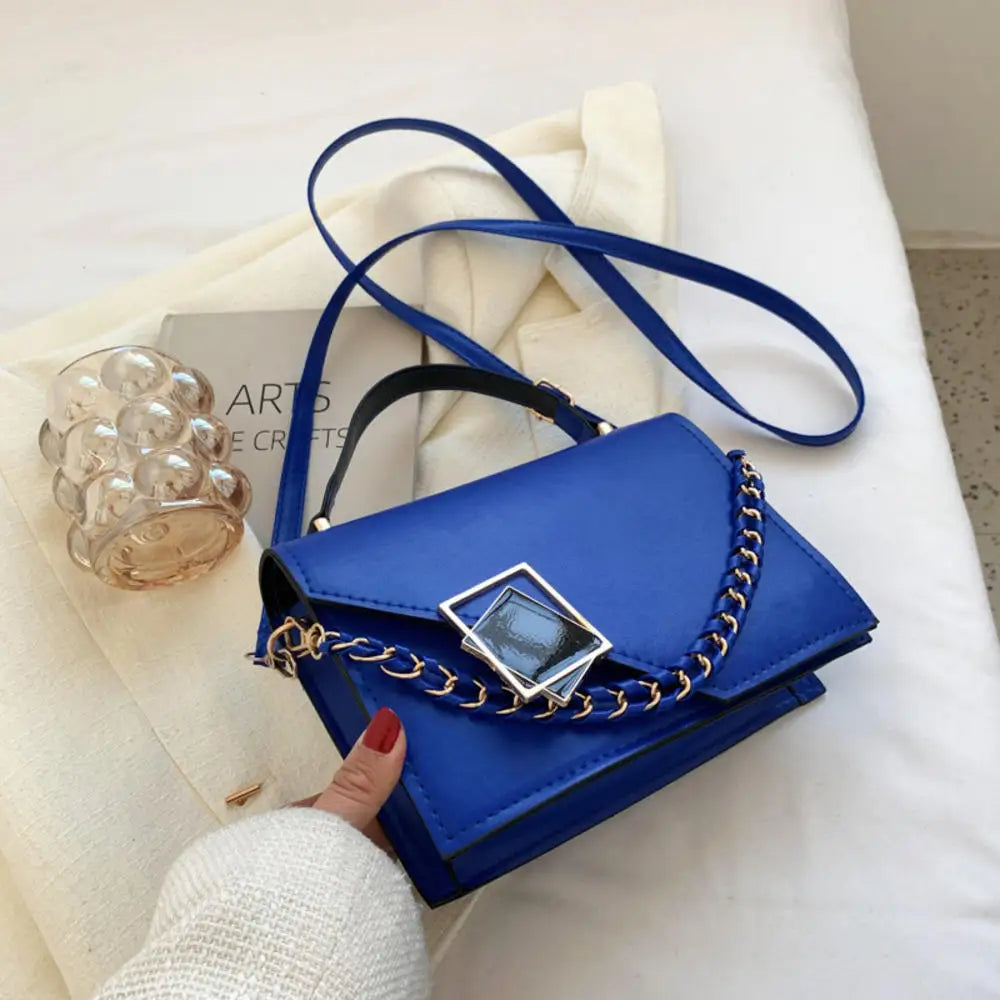 Elevate Your Style with the 2023 Fashionable Half Moon Crossbody Bag - Versatile and Chic for Every Occasion