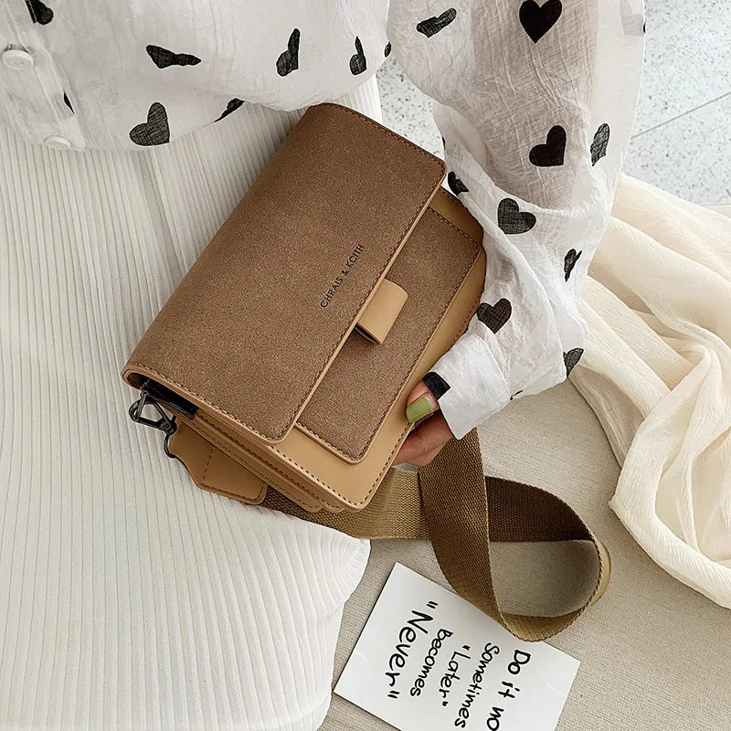 Elevate Your Style with the 2023 Fashionable Half Moon Crossbody Bag - Versatile and Chic for Every Occasion