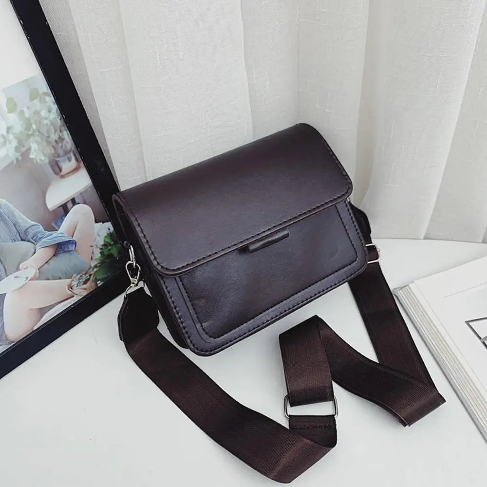 Elevate Your Style with the 2023 Fashionable Half Moon Crossbody Bag - Versatile and Chic for Every Occasion
